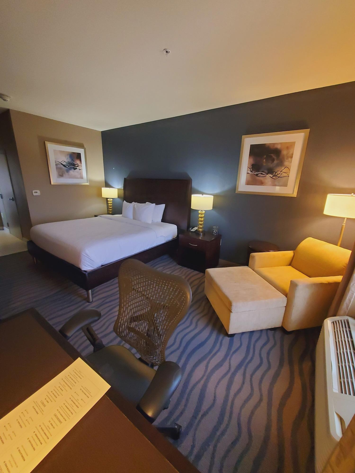 Hilton Garden Inn Ft Worth Alliance Airport Роаноук Екстериор снимка
