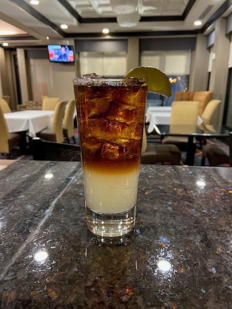 Hilton Garden Inn Ft Worth Alliance Airport Роаноук Екстериор снимка