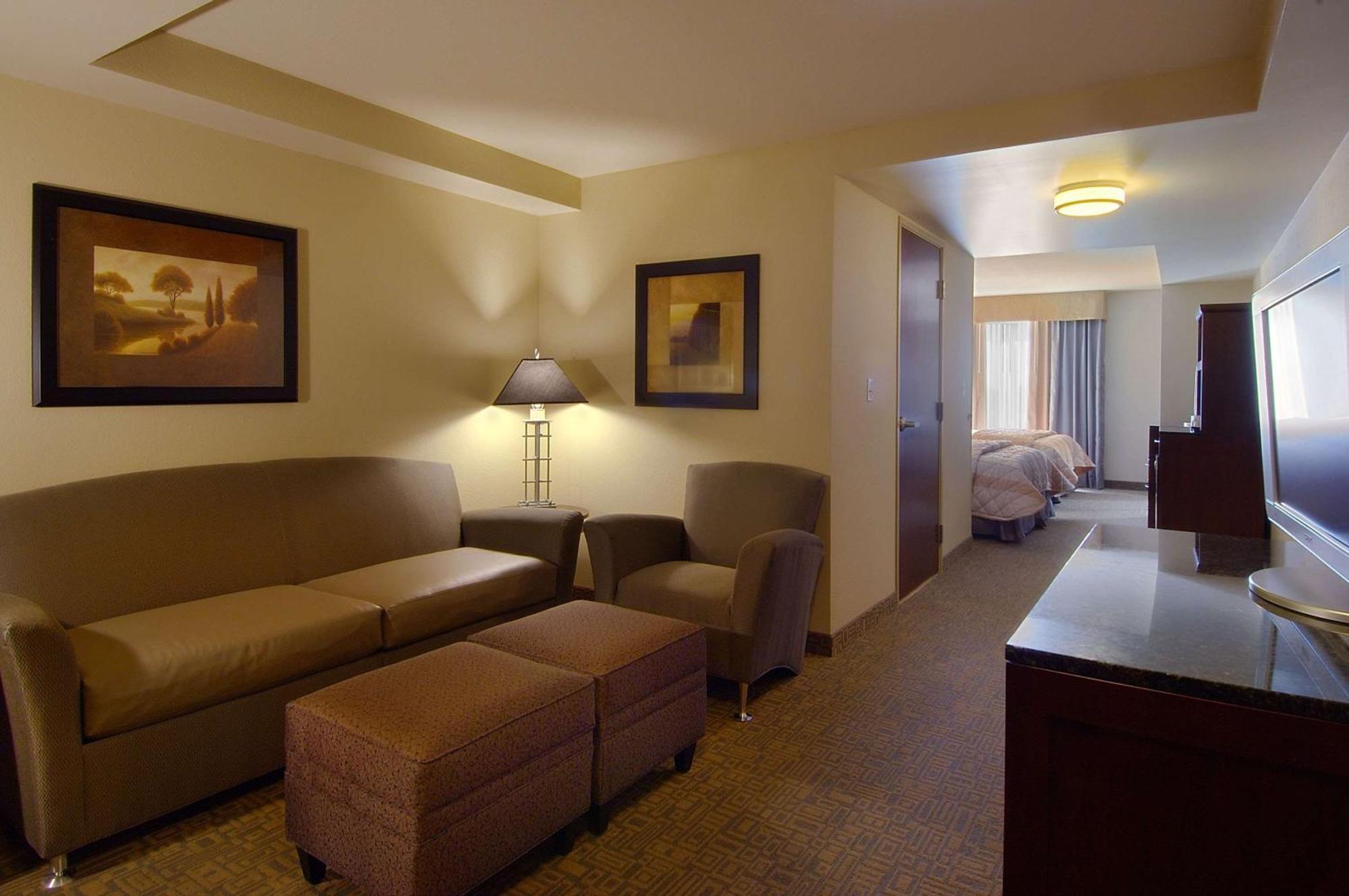 Hilton Garden Inn Ft Worth Alliance Airport Роаноук Екстериор снимка