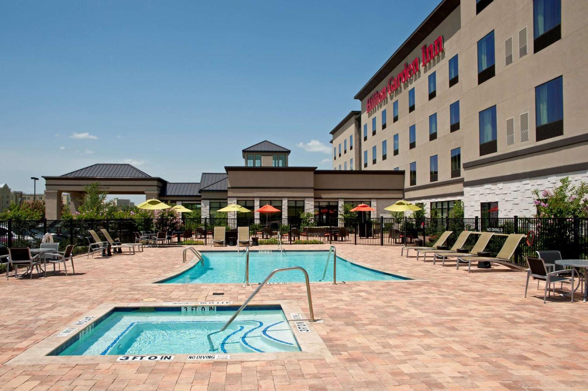 Hilton Garden Inn Ft Worth Alliance Airport Роаноук Екстериор снимка